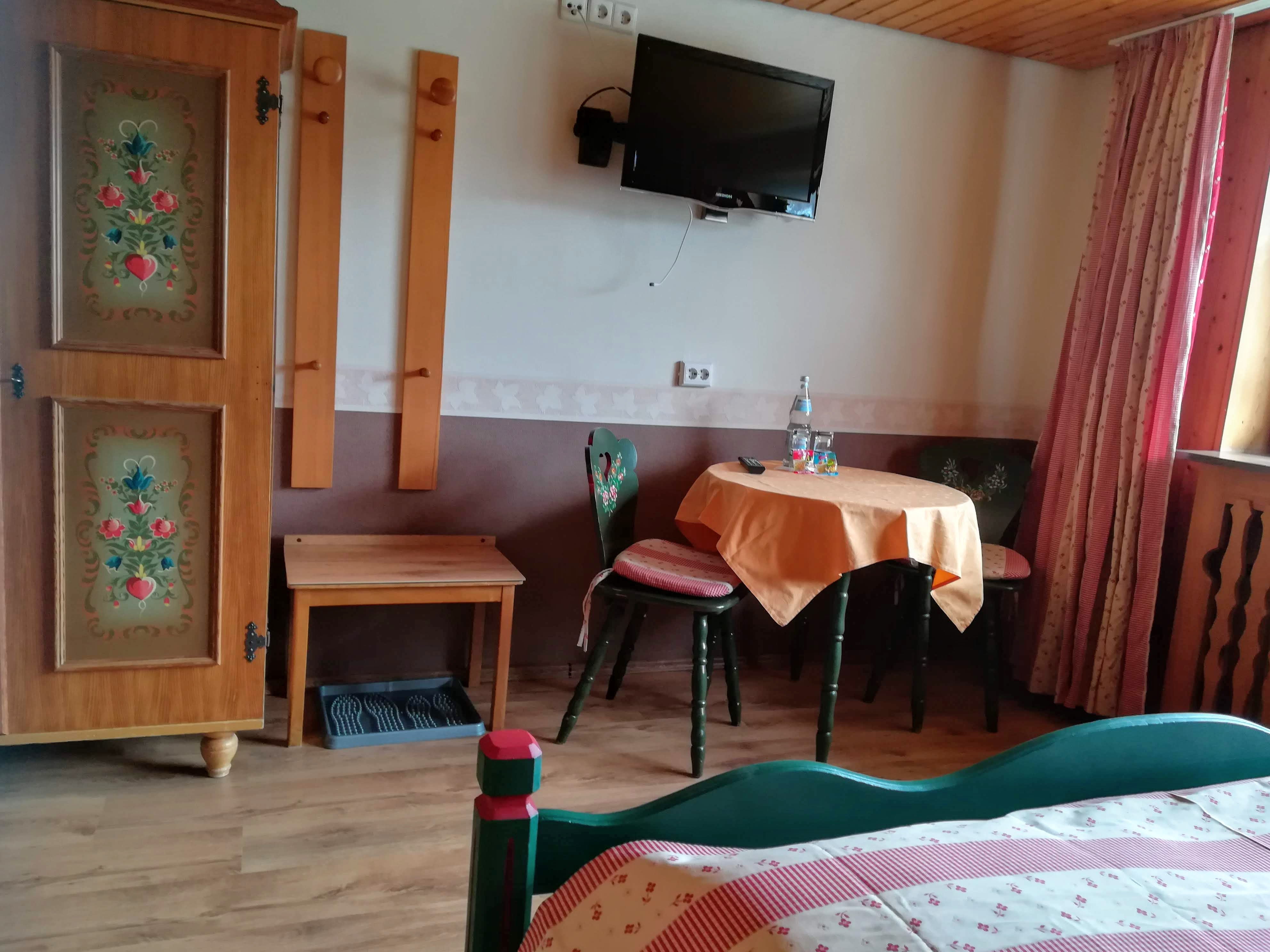 Übernachtung in Bernau im Schwarzwald unser Schwarzwald-Zimmer in der ...